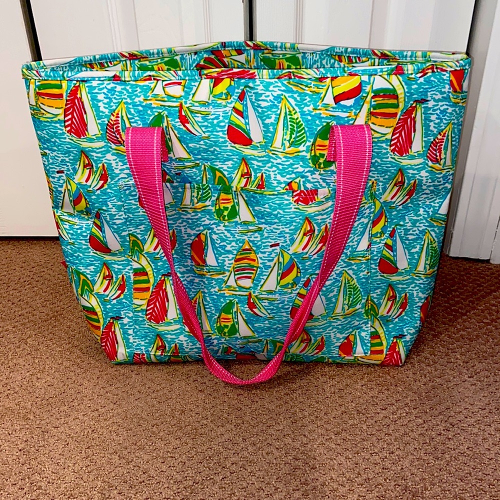Lilly Pulitzer insulated beach bag